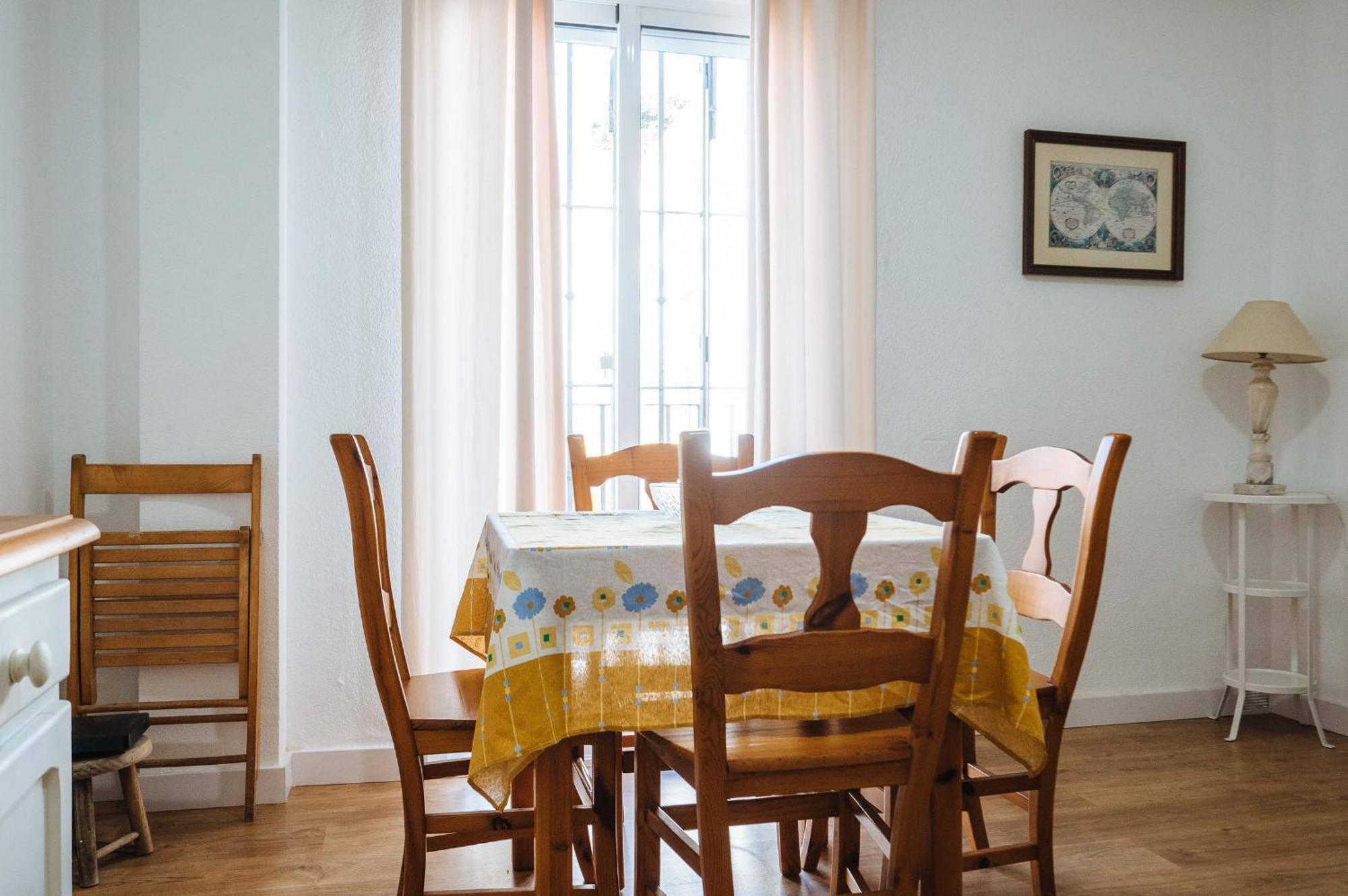 apartamento con parking plaza del museo Siviglia Esterno foto