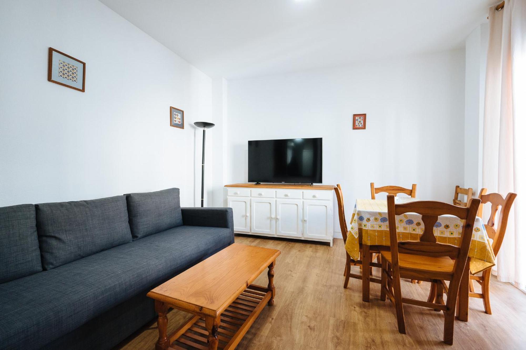 apartamento con parking plaza del museo Siviglia Esterno foto