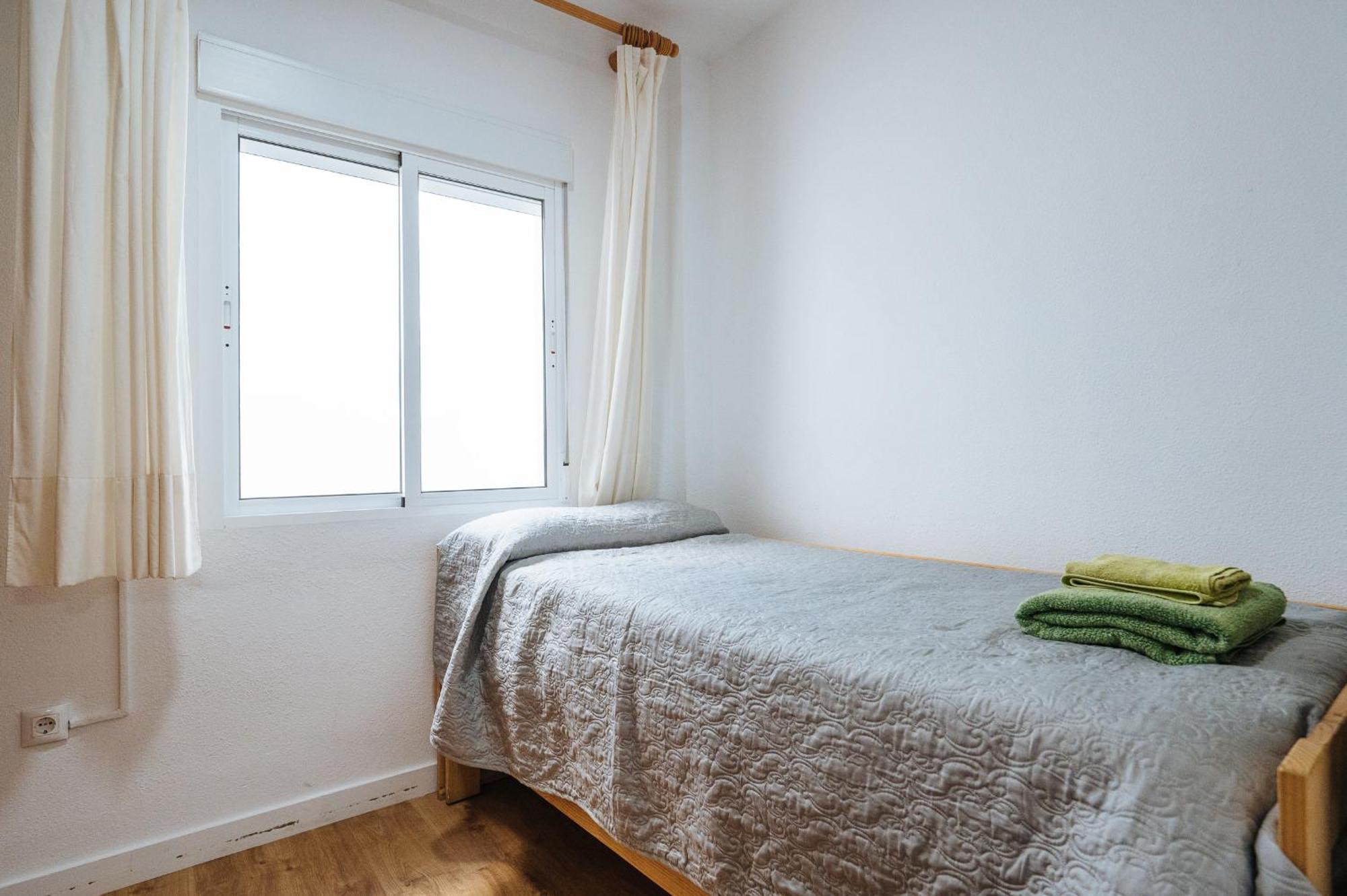 apartamento con parking plaza del museo Siviglia Esterno foto